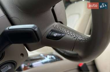 Позашляховик / Кросовер Audi Q7 2007 в 