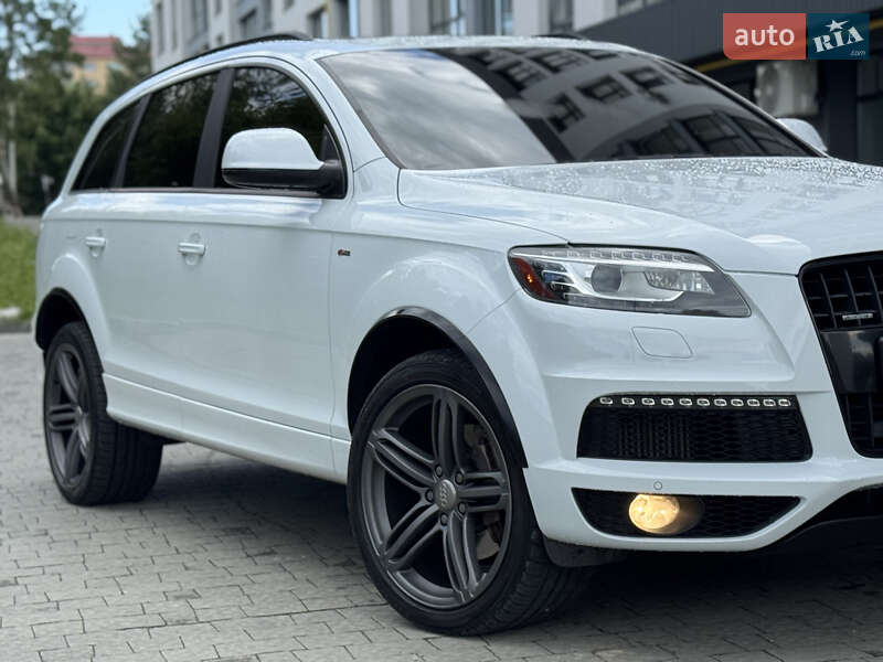 Позашляховик / Кросовер Audi Q7 2013 в Яворові