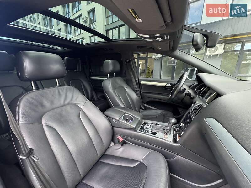 Позашляховик / Кросовер Audi Q7 2013 в Яворові