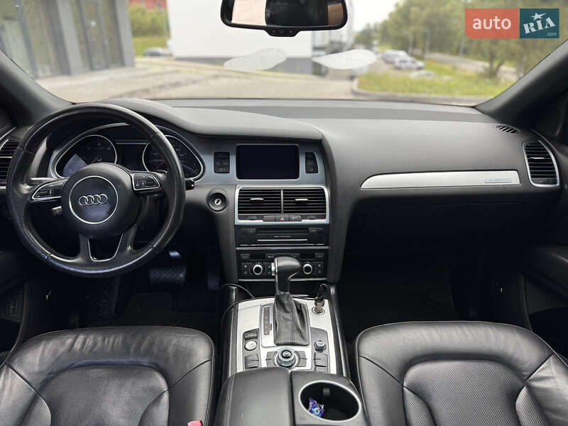 Позашляховик / Кросовер Audi Q7 2013 в Яворові