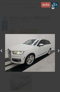 Позашляховик / Кросовер Audi Q7 2017 в 