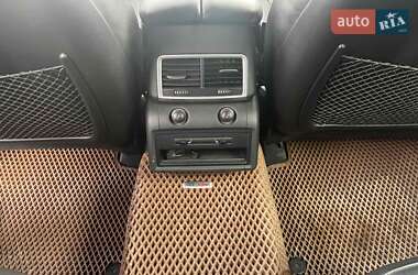 Внедорожник / Кроссовер Audi Q7 2013 в 