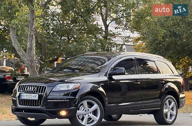 Внедорожник / Кроссовер Audi Q7 2011 в 