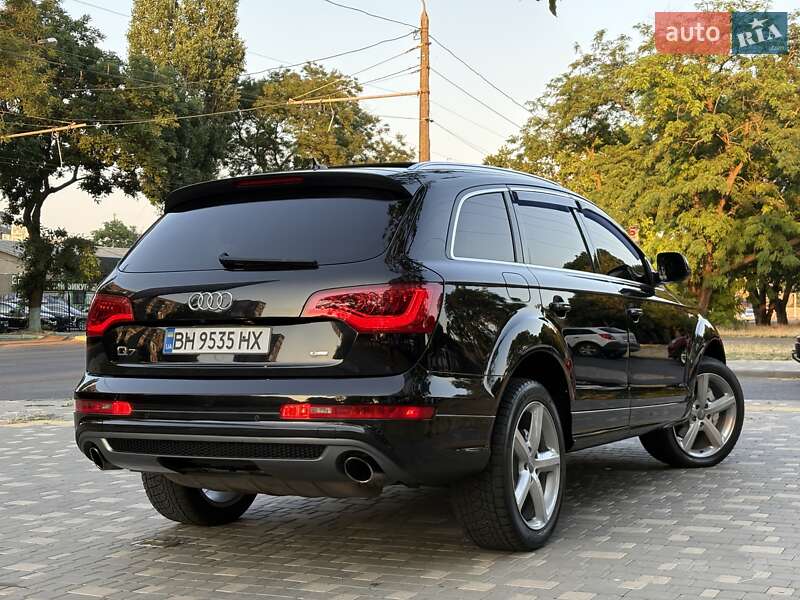 Внедорожник / Кроссовер Audi Q7 2011 в Одессе