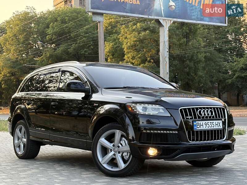 Внедорожник / Кроссовер Audi Q7 2011 в Одессе