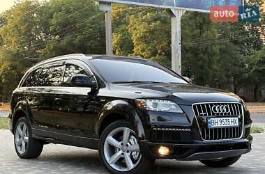 Внедорожник / Кроссовер Audi Q7 2011 в 