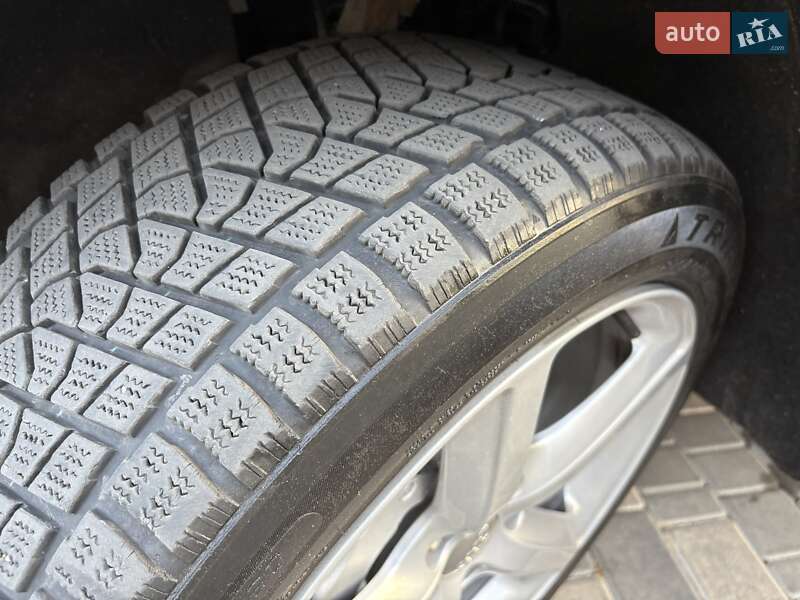 Внедорожник / Кроссовер Audi Q7 2011 в Одессе