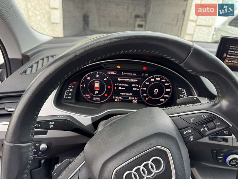 Позашляховик / Кросовер Audi Q7 2016 в Новій Ушиці