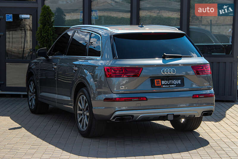 Внедорожник / Кроссовер Audi Q7 2016 в Одессе