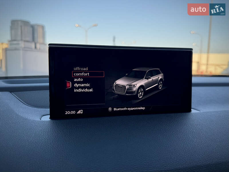 Внедорожник / Кроссовер Audi Q7 2016 в Киеве