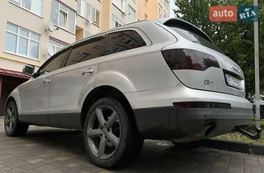 Внедорожник / Кроссовер Audi Q7 2006 в 