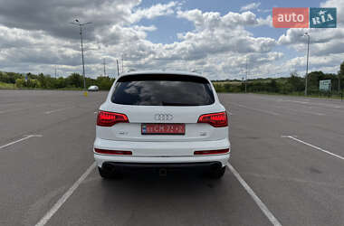 Позашляховик / Кросовер Audi Q7 2010 в 