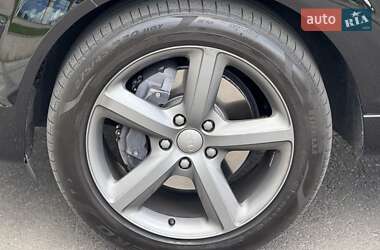 Позашляховик / Кросовер Audi Q7 2013 в 