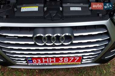 Внедорожник / Кроссовер Audi Q7 2019 в 