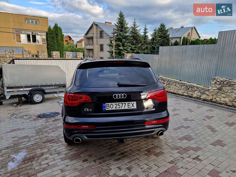 Внедорожник / Кроссовер Audi Q7 2013 в Тернополе