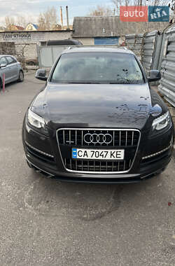 Внедорожник / Кроссовер Audi Q7 2014 в 
