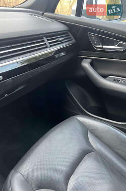 Внедорожник / Кроссовер Audi Q7 2016 в Львове
