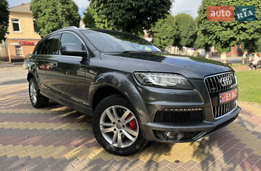 Внедорожник / Кроссовер Audi Q7 2011 в 