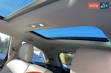 Позашляховик / Кросовер Audi Q7 2012 в 