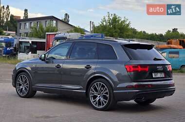 Внедорожник / Кроссовер Audi Q7 2019 в 