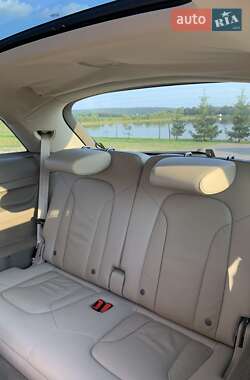 Позашляховик / Кросовер Audi Q7 2013 в 
