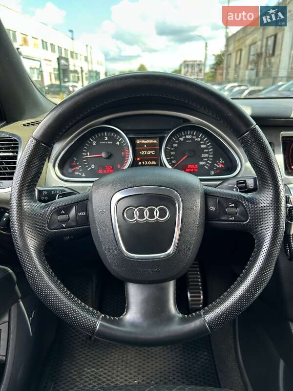 Внедорожник / Кроссовер Audi Q7 2006 в Сумах