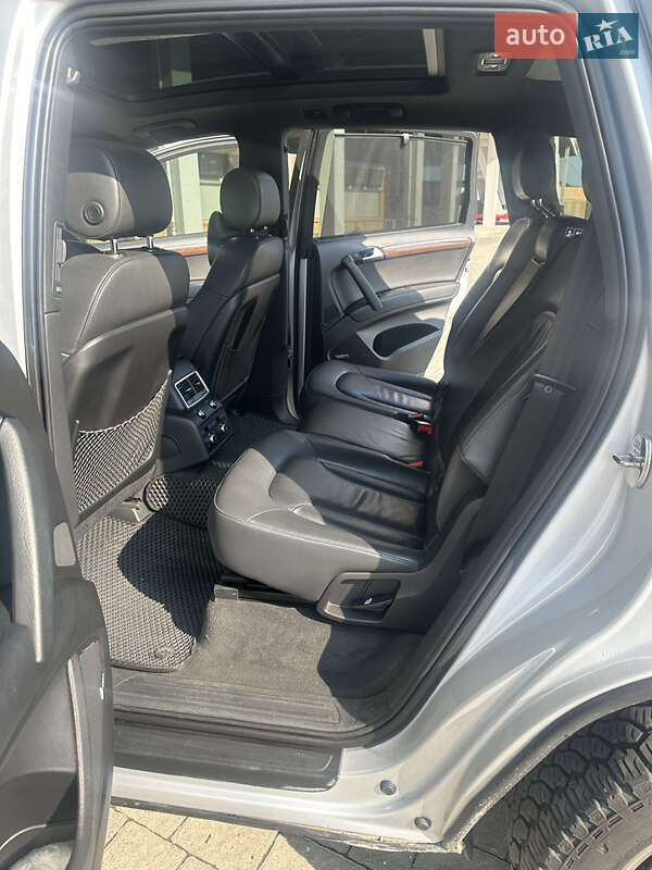 Внедорожник / Кроссовер Audi Q7 2010 в Львове