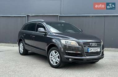 Внедорожник / Кроссовер Audi Q7 2007 в Киеве