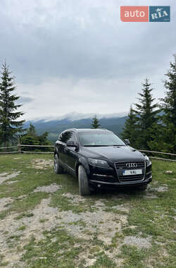 Внедорожник / Кроссовер Audi Q7 2009 в 