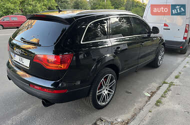 Внедорожник / Кроссовер Audi Q7 2009 в 