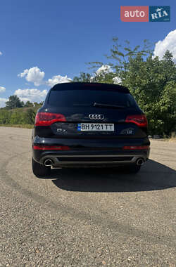 Внедорожник / Кроссовер Audi Q7 2013 в 