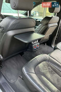 Внедорожник / Кроссовер Audi Q7 2010 в 