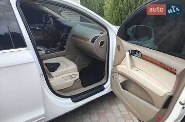 Внедорожник / Кроссовер Audi Q7 2014 в 