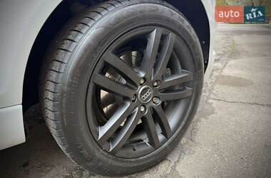 Внедорожник / Кроссовер Audi Q7 2011 в 