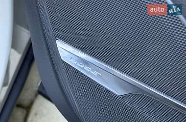 Внедорожник / Кроссовер Audi Q7 2020 в 