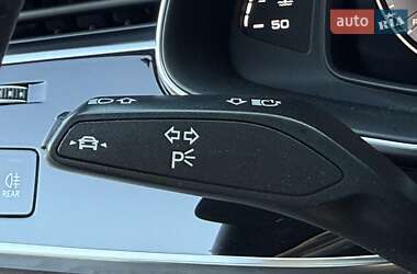 Внедорожник / Кроссовер Audi Q7 2020 в 