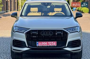 Внедорожник / Кроссовер Audi Q7 2020 в 