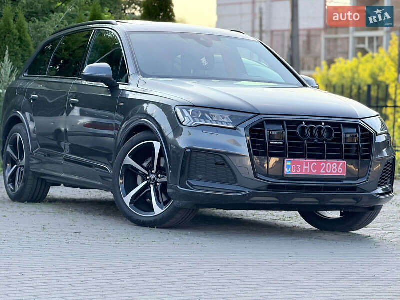 Внедорожник / Кроссовер Audi Q7 2020 в Ровно