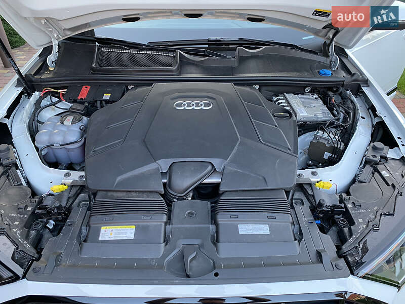 Позашляховик / Кросовер Audi Q7 2021 в Білій Церкві