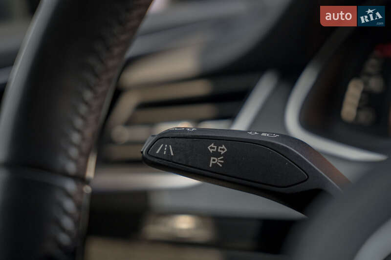 Позашляховик / Кросовер Audi Q7 2017 в Чернівцях