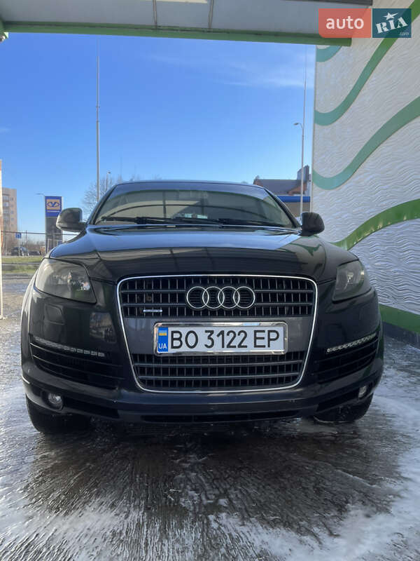 Внедорожник / Кроссовер Audi Q7 2006 в Чорткове