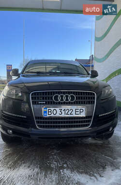 Позашляховик / Кросовер Audi Q7 2006 в 