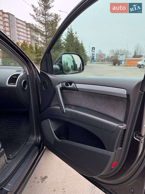 Внедорожник / Кроссовер Audi Q7 2006 в Чорткове