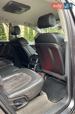 Позашляховик / Кросовер Audi Q7 2006 в 