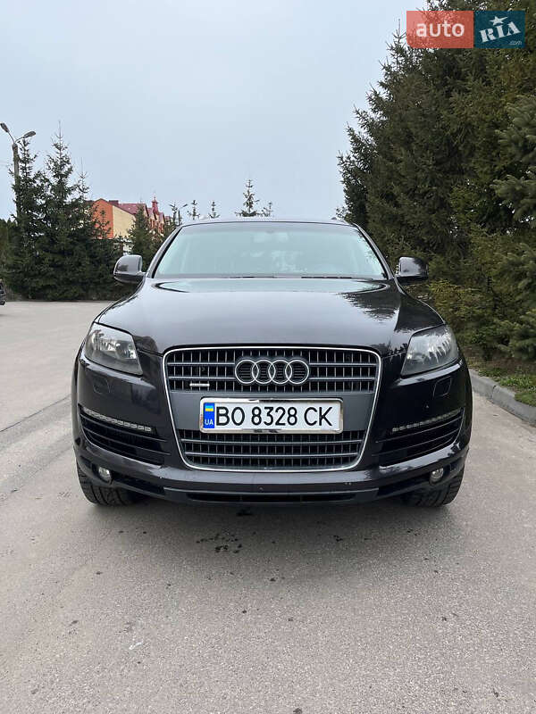 Внедорожник / Кроссовер Audi Q7 2006 в Чорткове