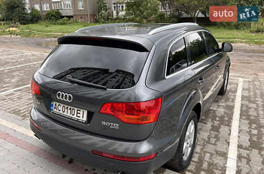 Внедорожник / Кроссовер Audi Q7 2007 в 