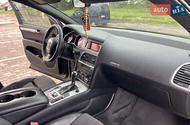 Внедорожник / Кроссовер Audi Q7 2007 в 