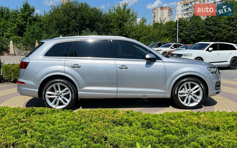 Внедорожник / Кроссовер Audi Q7 2018 в Львове