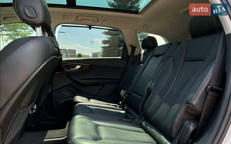 Внедорожник / Кроссовер Audi Q7 2018 в Львове