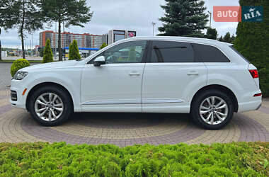 Внедорожник / Кроссовер Audi Q7 2019 в 